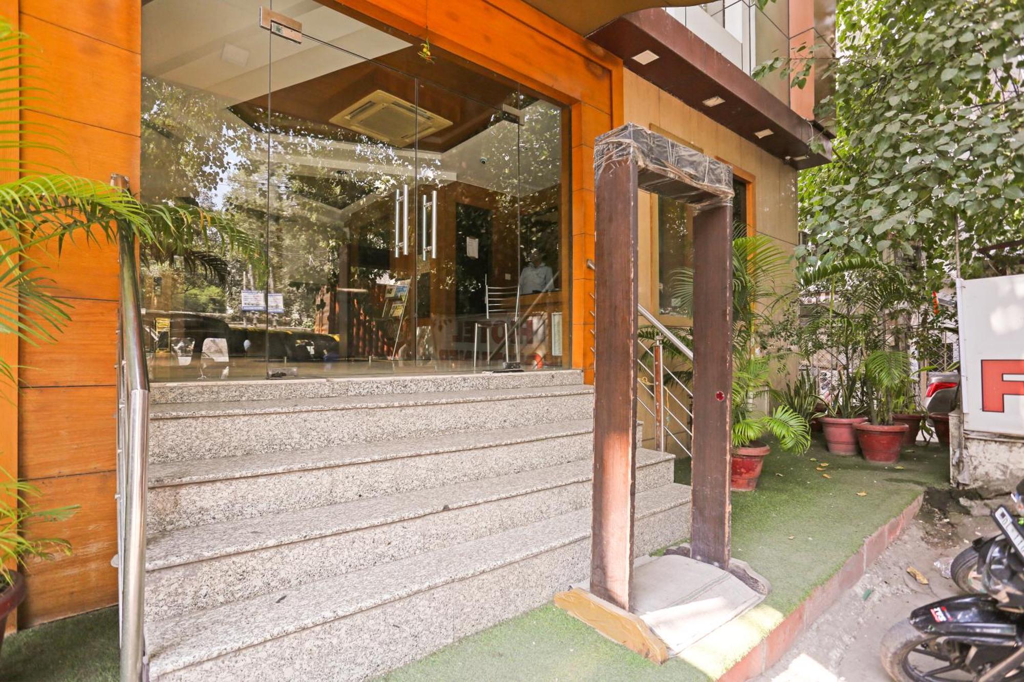 Hotel Silky Palace Near Igi Airportt Nova Deli Exterior foto